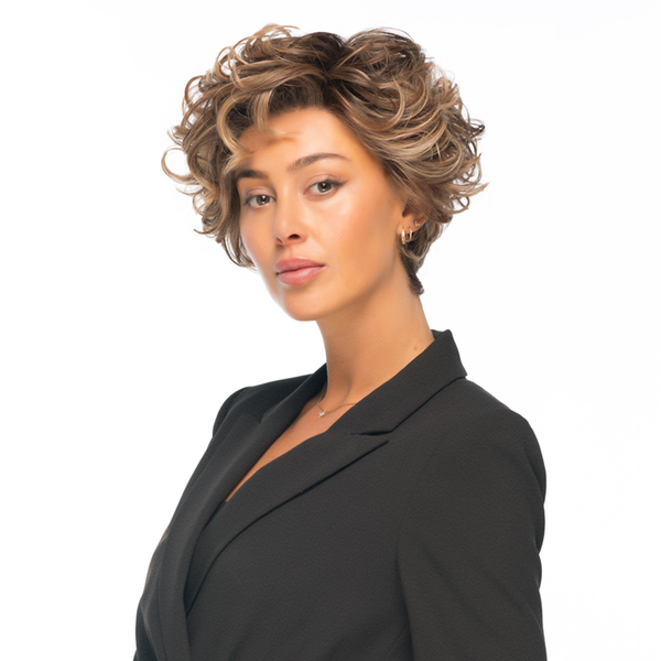 Twisted Pixie — Dynamic, defined texture ideal for a slightly undone, beachy vibe.